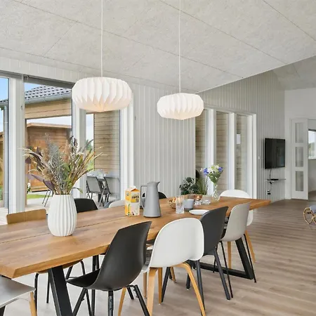 Lovely In Vaeggerlose With Kitchen 度假居 *