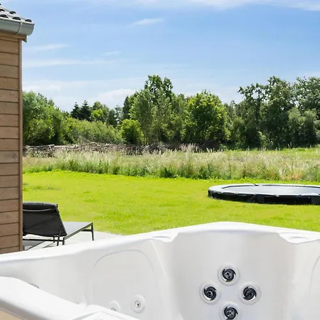 Lovely In Vaeggerlose With Kitchen Vakantiehuis Bøtø By